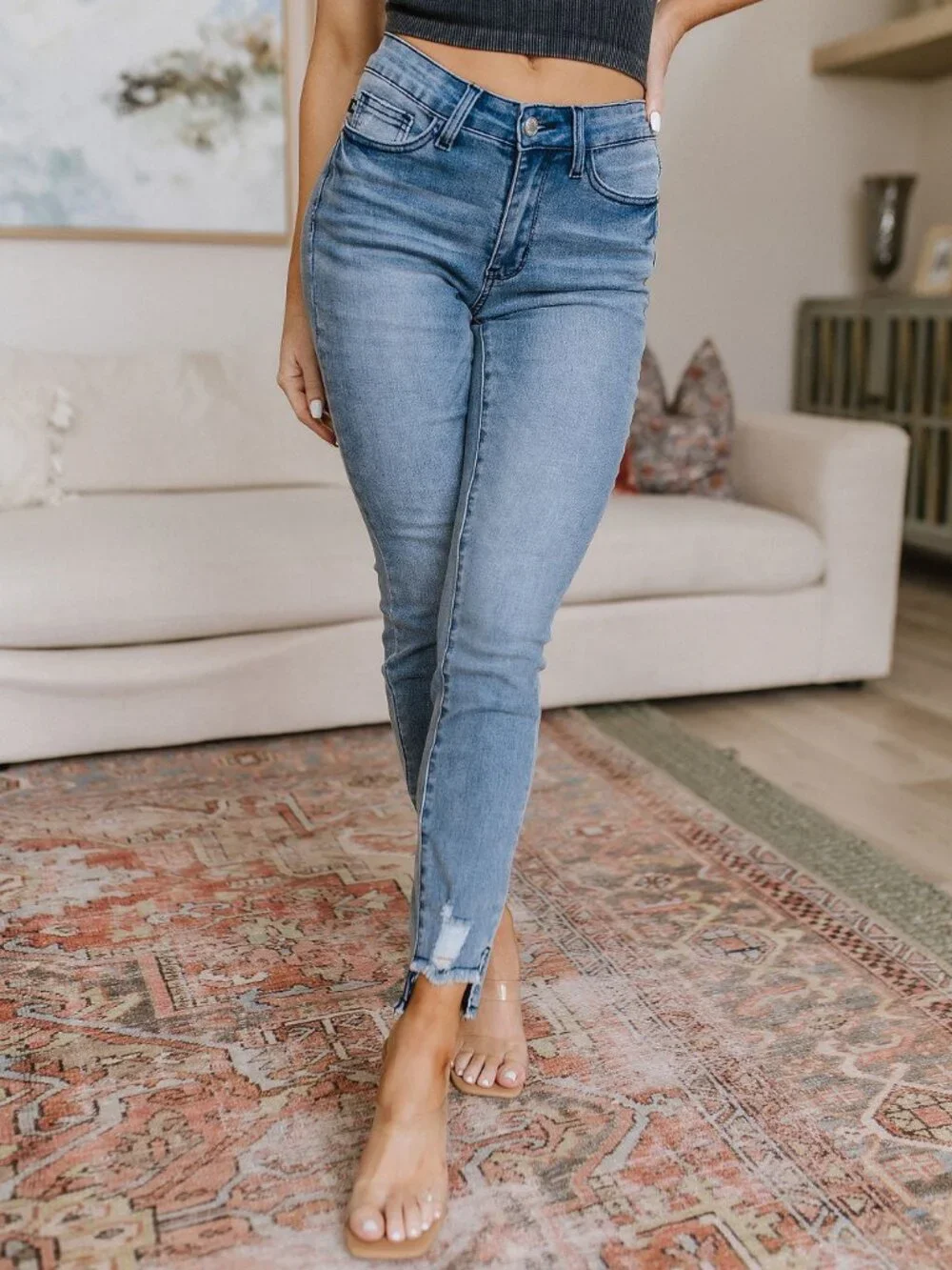 JUDY BLUE Mid Rise Moisture Wicking Skinny Jeans | Size: 0/24 - Picture 1 of 7